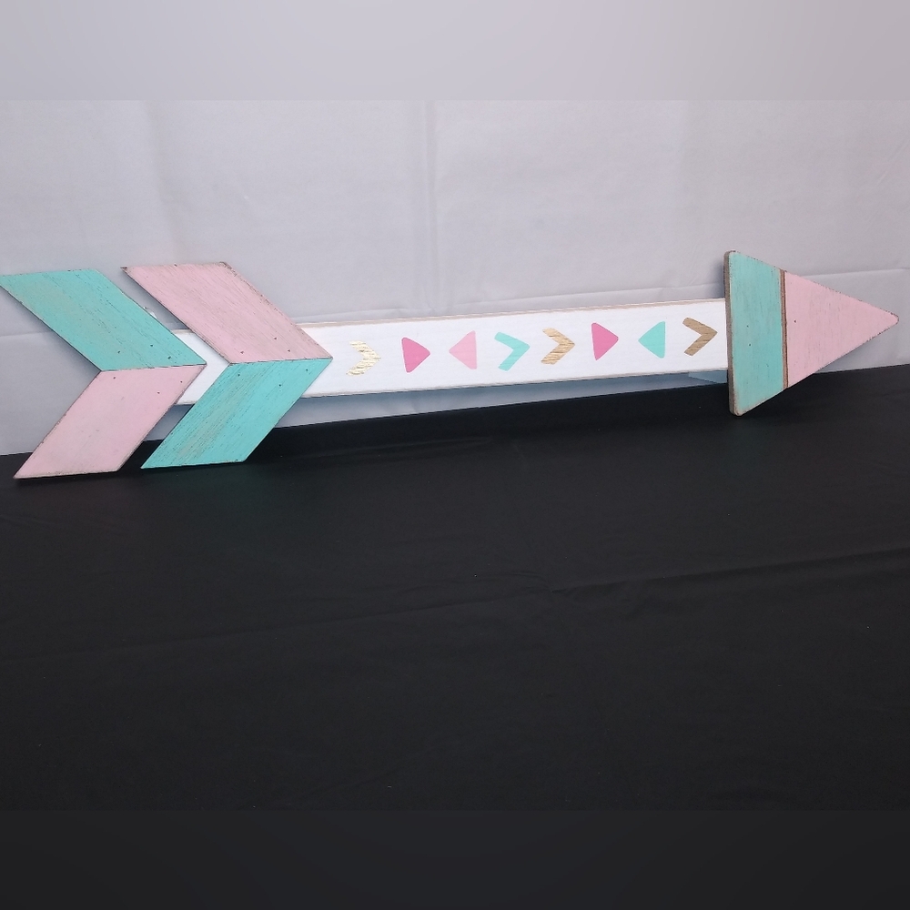 Colorful Wooden Arrow Wall Decor